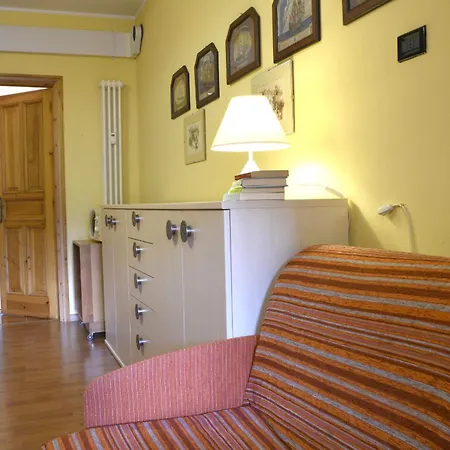 5 Minutes From Monterosa Ski, Small Aparthotel 3*