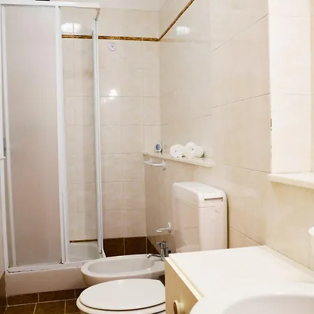 5 Minutes From Monterosa Ski, Small Cottage Apart Otel 3*